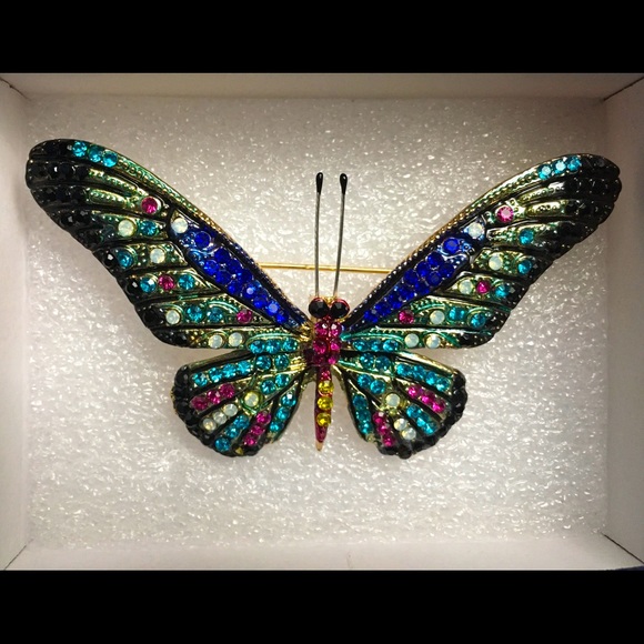 Multi Color Austrian Crystals Butterfly Two Tone Brooch Pin - Picture 4 of 14